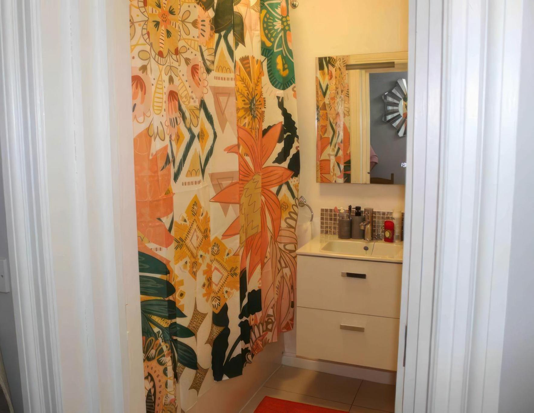 Lovely 2 Bed 2 Bath Flat With Free Parking Poole Buitenkant foto